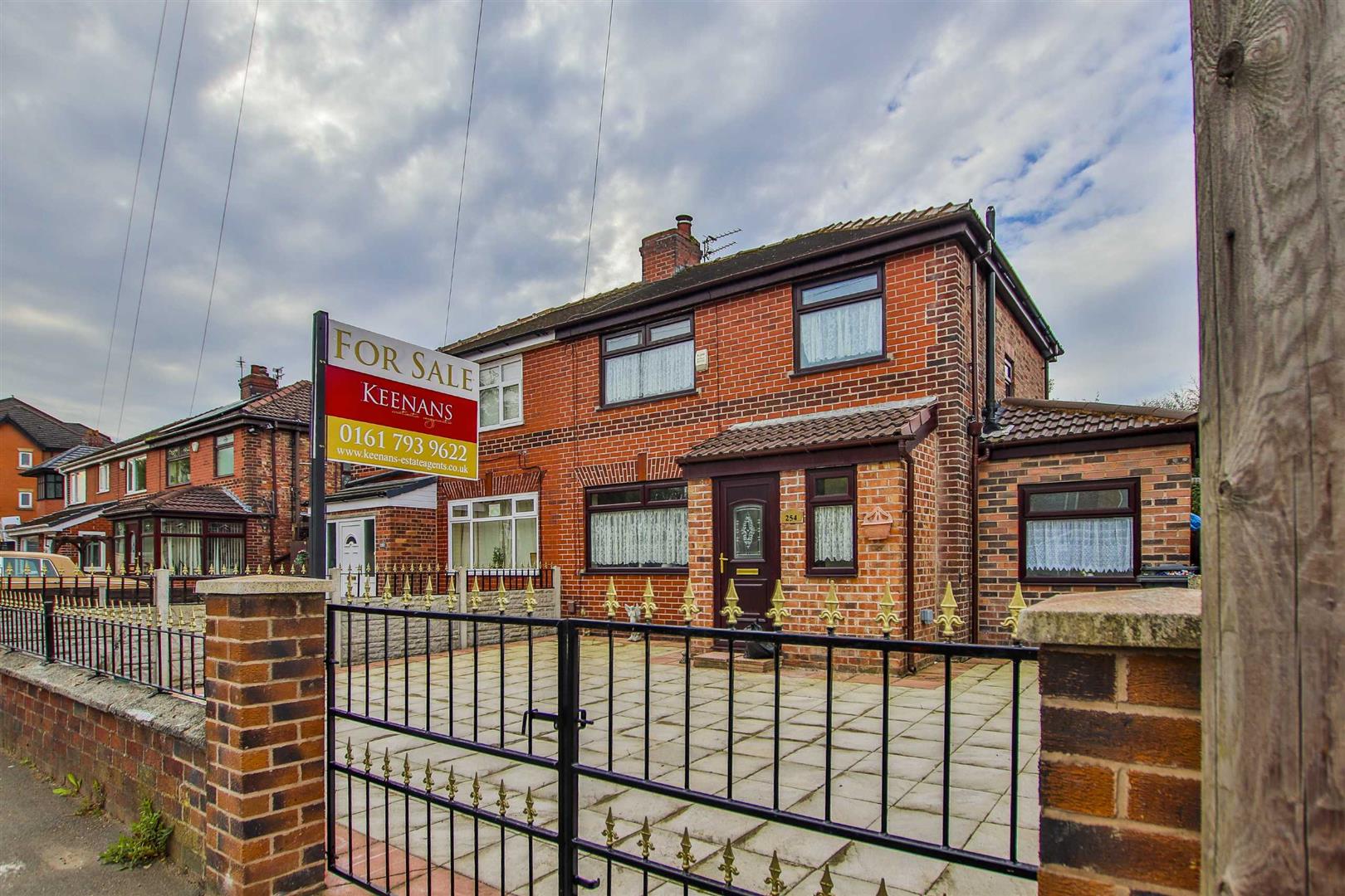 3 Bed Semi-detached House For Sale - Main Image